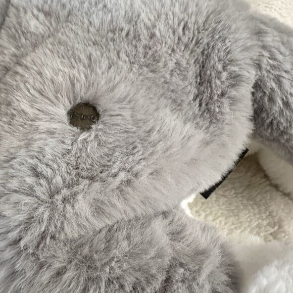 FAO Schwarz Laying Husky Grey White Dog 20” Floppy Stuffed Animal - Picture 6 of 7